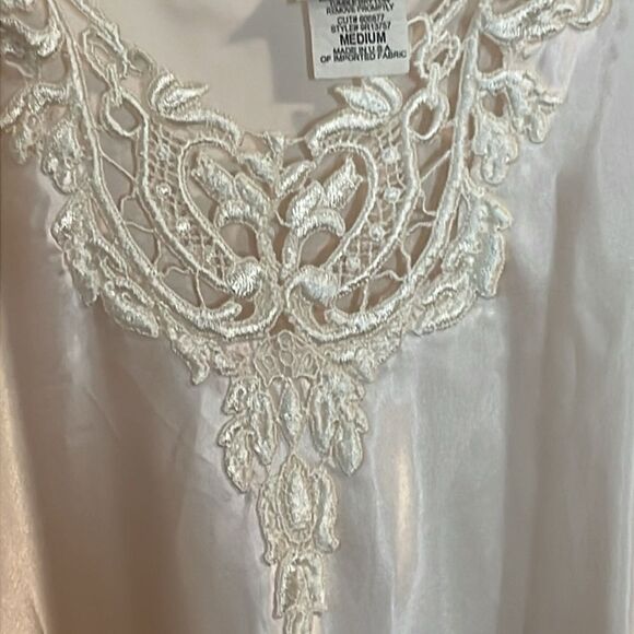 Vtg Romantic Moods Victorian Nightie, Lingerie, pale pink, ivory, Medium - Picture 7 of 7